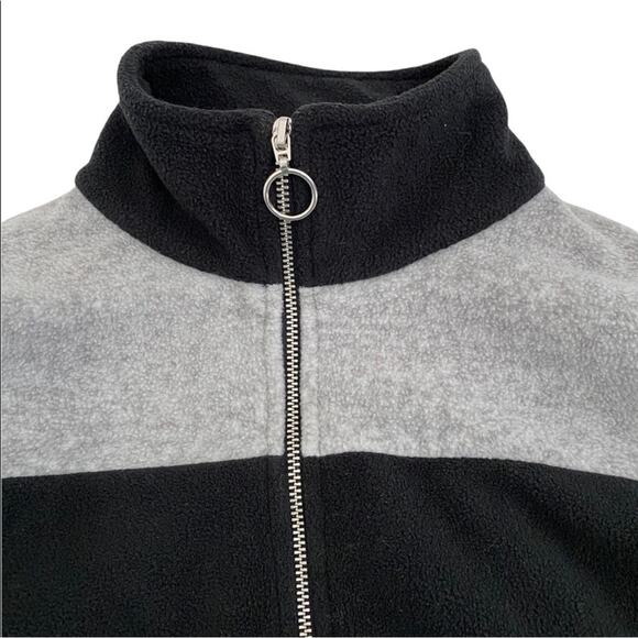 DIP Women’s Black & Gray Stripe 1/4 Zip Up Fleece Pullover, Size XS - Picture 5 of 10